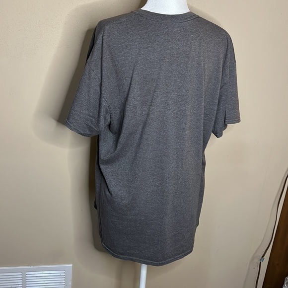 MLB Chicago Cubs Gray Tee Shirt - Picture 6 of 7